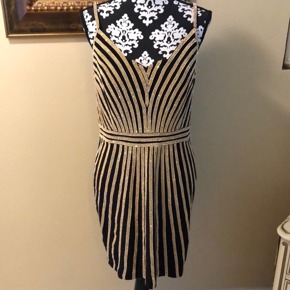 Jovani Dresses & Skirts - ⭐️Jovani Iridescent crystal beaded deep v back lined dress